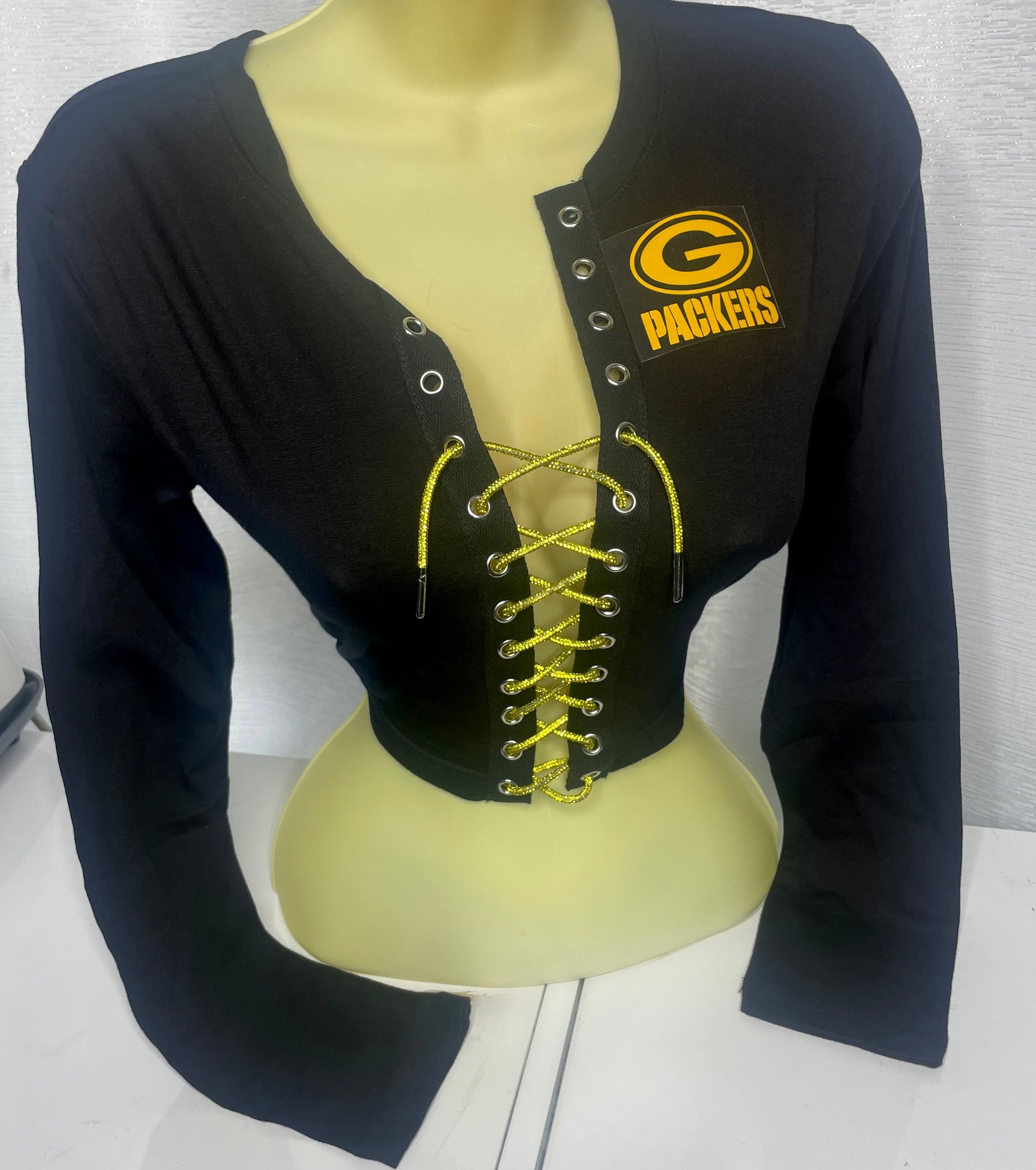 Packers Crop Top - (Black long sleeves)