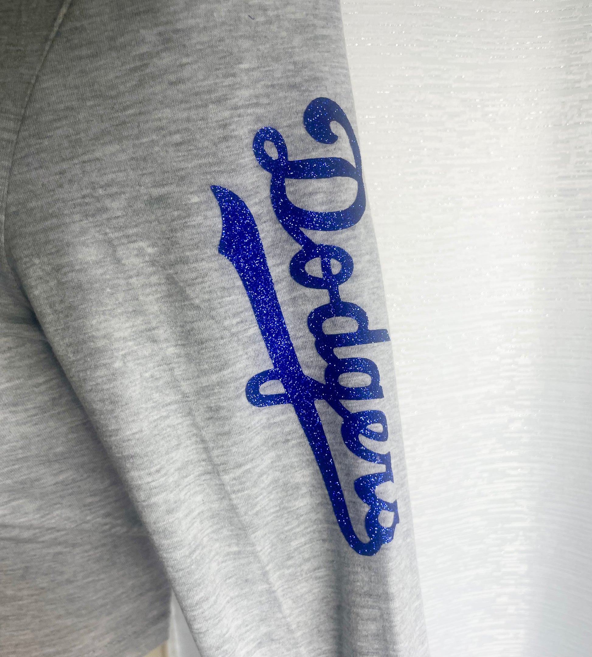 Dodgers Long Sleeve V-Neck Crop Top - Heather Gray