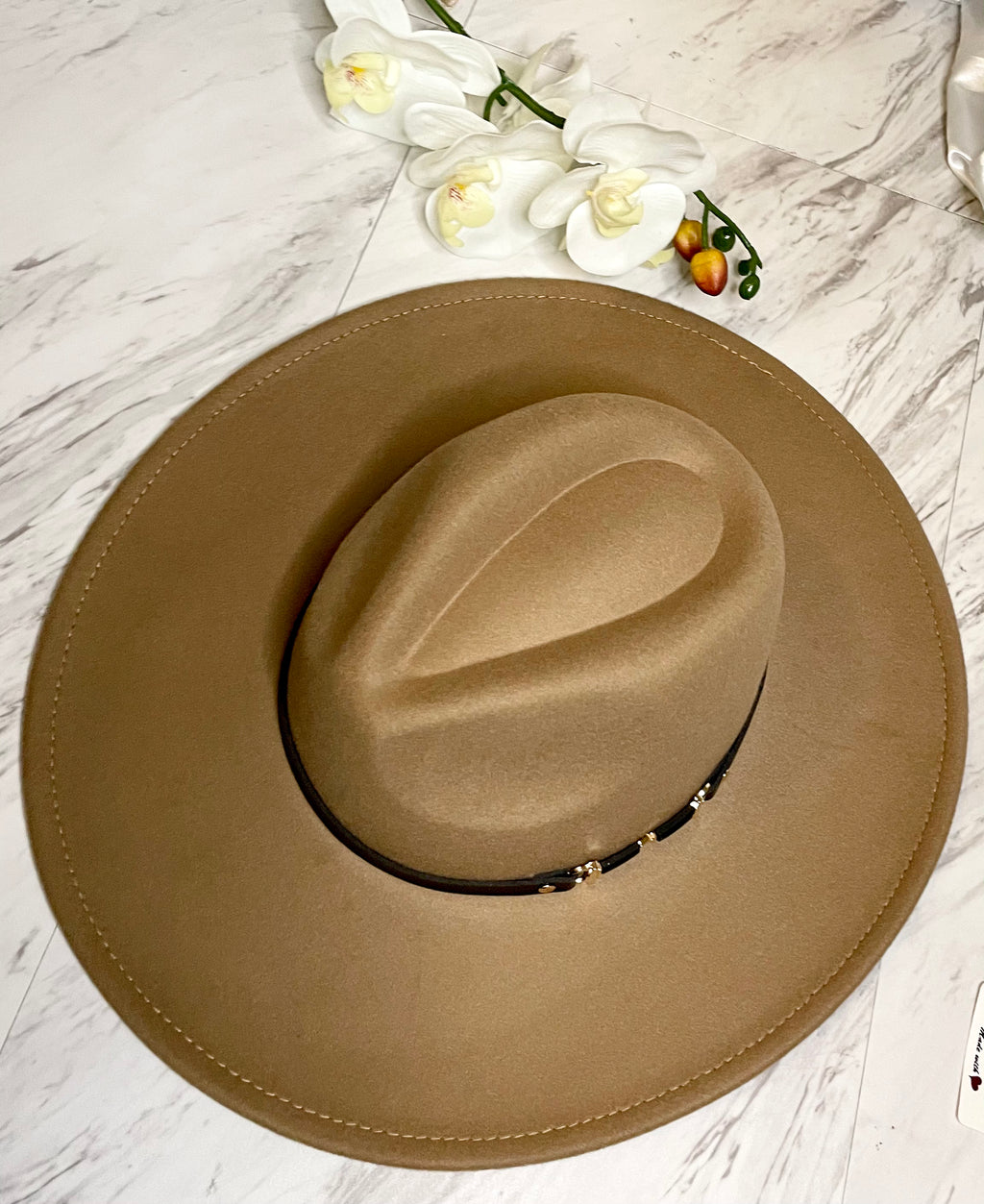 Belt Buckle Fedora Hat - Tan