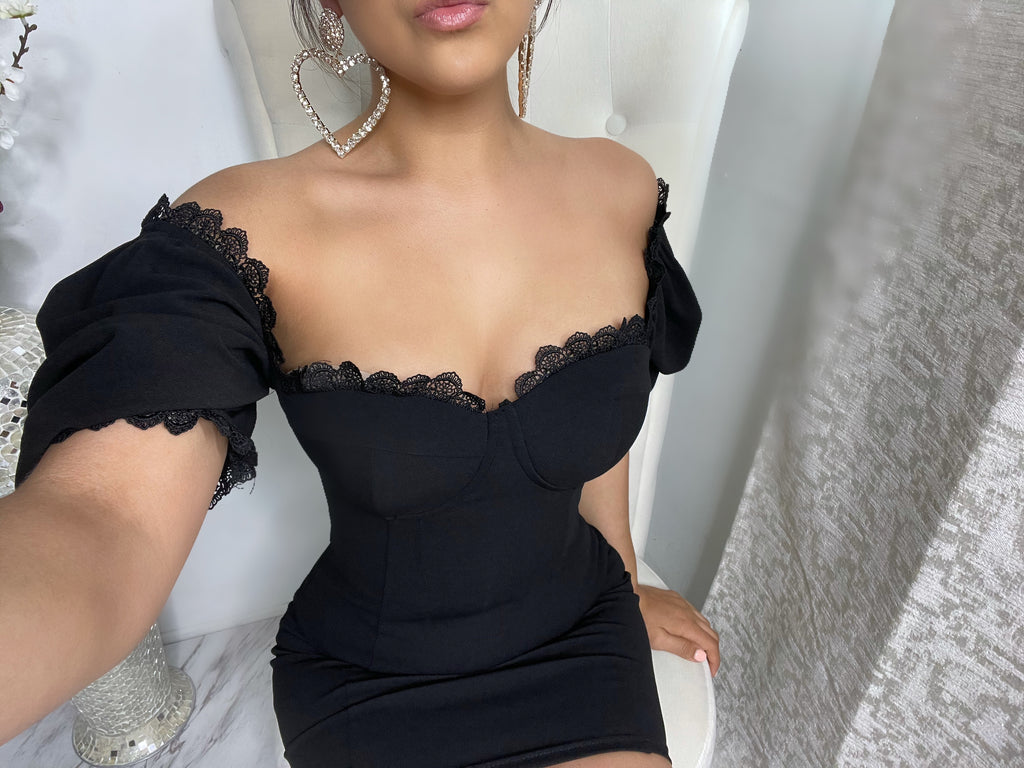 Xoxo Mini Dress - Black